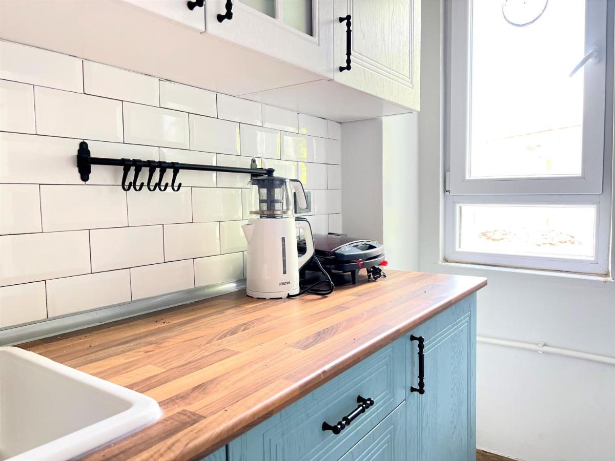 Wonder Homes- Cozy Flat, 2Br, Terrace, Cihangir, Frz3 Istambul Exterior foto