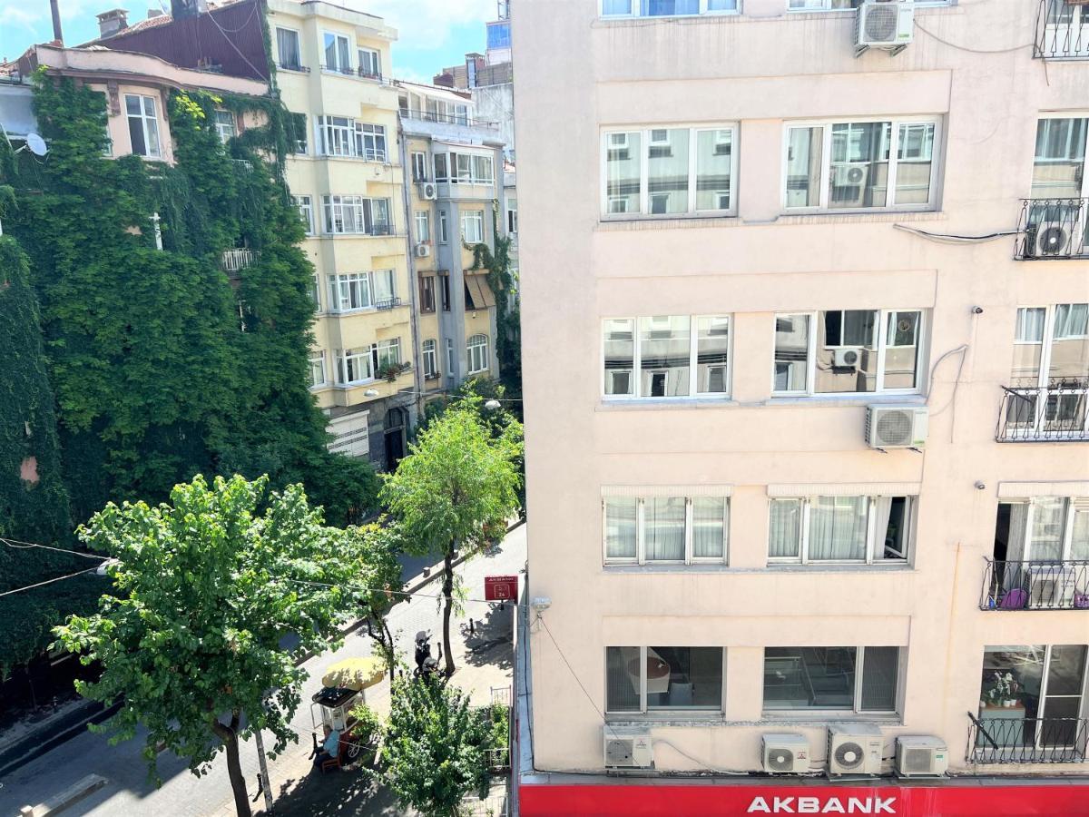 Wonder Homes- Cozy Flat, 2Br, Terrace, Cihangir, Frz3 Istambul Exterior foto